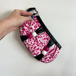 ‼️END OF SUMMER SALE ‼️
 Y2K Roxy Pink & White Clutch